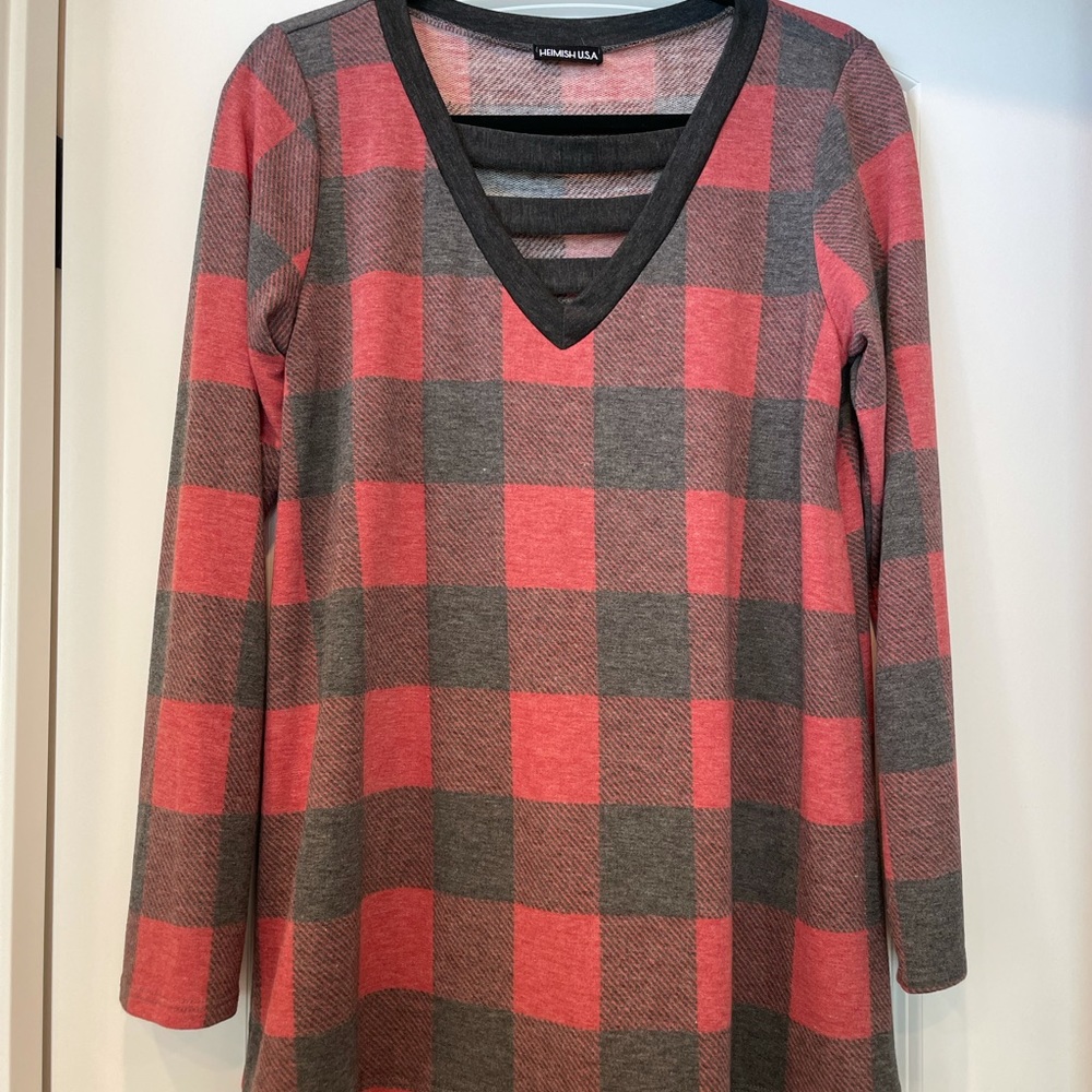 Heimish USA Red Plaid Top